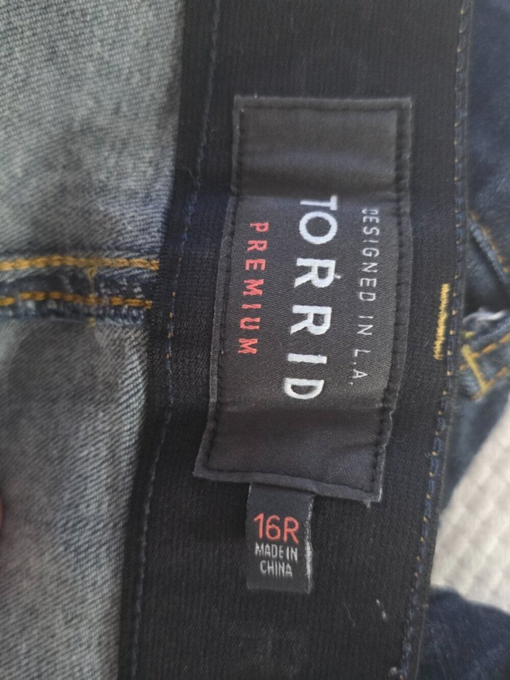 Torrid Premium Stretch Skinny Jeans | Size 16 | Dark Wash Denim - Picture 3 of 10
